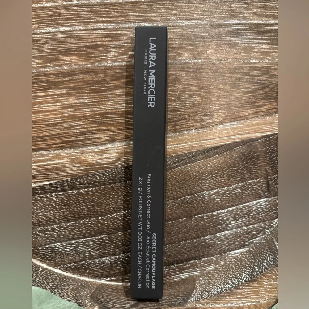 NIB Laura Mercier Secret Camouflage Brighten Correct Duo Concealer 1C Porcelaine
